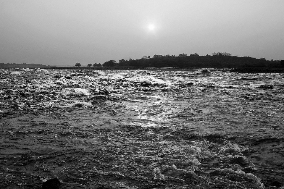 The rapids on the Congo River at Kinsasha, Democratic Republic of Congo, 2003
