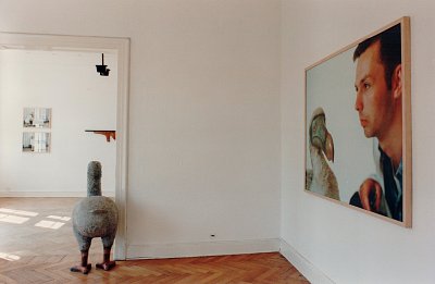Harte Information, installation view, vierte Etage, 1995