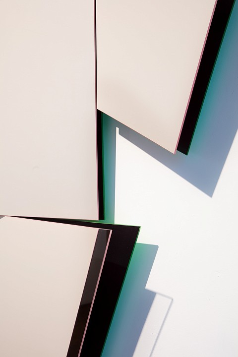 <p>Michael Laube, <em>about polygons</em>, installationview, 2020, Photo: Thomas Bruns</p>
