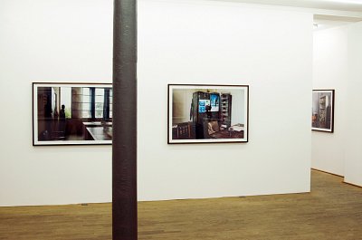 Avenue Patrice Lumumba, installation view, Kuckei + Kuckei, 2010